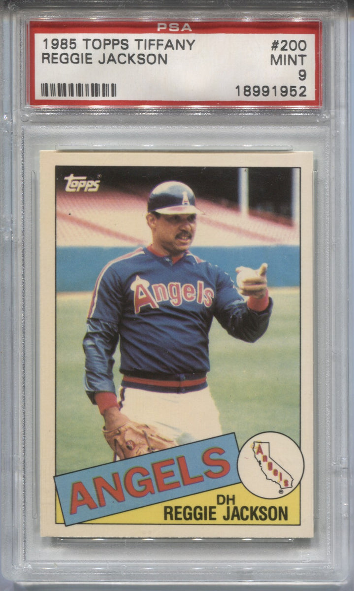 1985 O-Pee-Chee #200 Reggie Jackson Los Angeles Angels Baseball Card