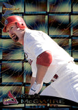 1999 Mark McGwire Pacific Baseball #121 387/480 PRIZM ST. LOUIS CARDINALS
