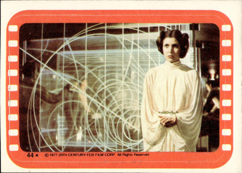 1977 Princess Leia Monitoring the Battle Topps Star Wars STICKER #44