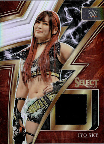 2023 Iyo Sky Panini Select WWE SPARKS HOLO SILVER SHIRT RELIC #SP-IYO Monday Night Raw