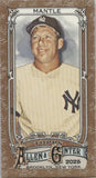 2025 Mickey Mantle Topps Allen & Ginter GOLD BORDER MINI SP #19 New York Yankees