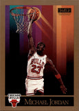 1990-91 Michael Jordan Skybox #41 Chicago Bulls 7