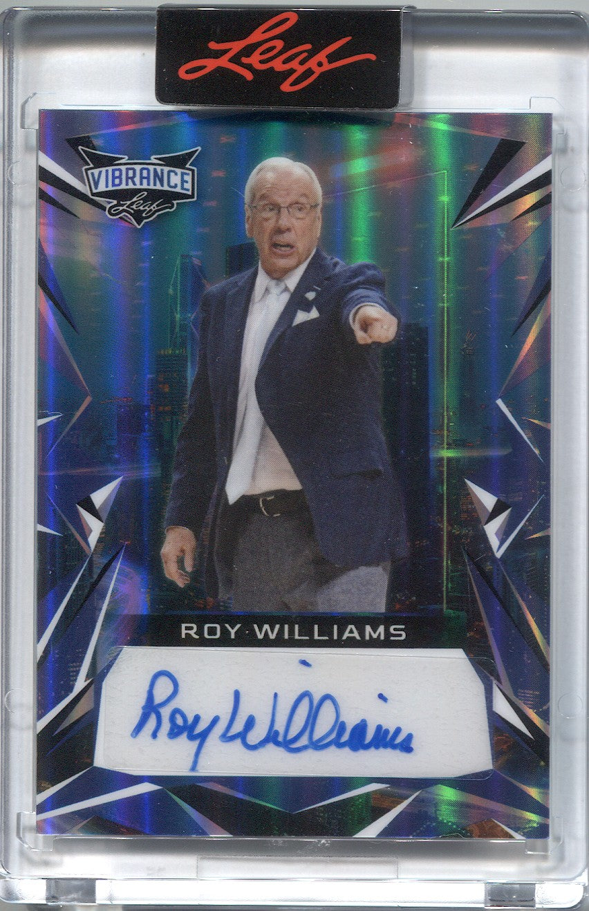 Roy Williams Autographed 8x10 Football Photo