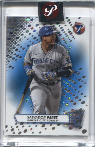 2023 Salvador Perez Topps Pristine BLUE REFRACTOR 28/75 #207 Kansas City Royals