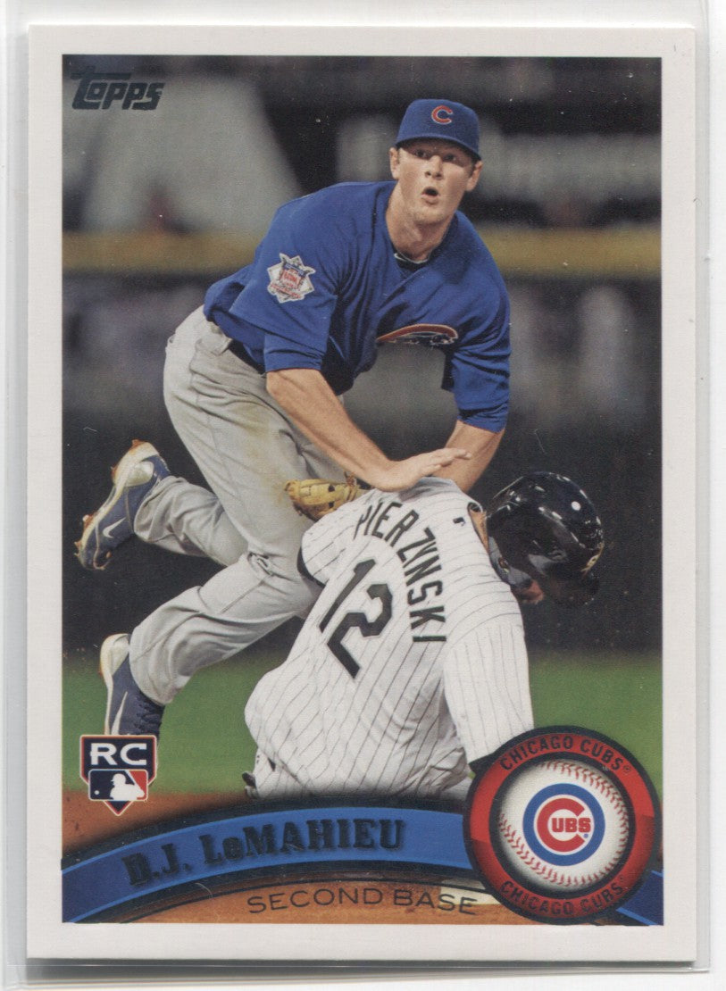 2022 Topps Chrome DJ LeMahieu Jersey Refractor Card Club Threads