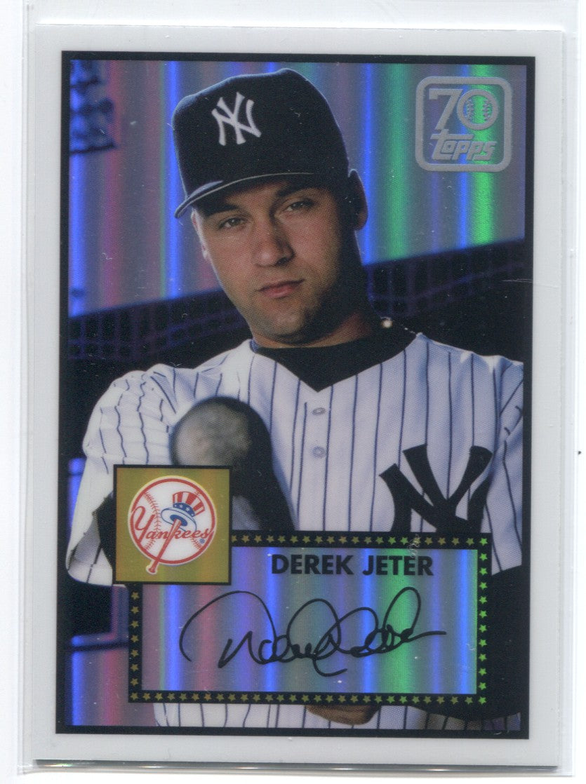 2021 Derek Jeter Tops Chrome REFRACTOR 70 YEARS OF TOPPS BASEBALL SERI